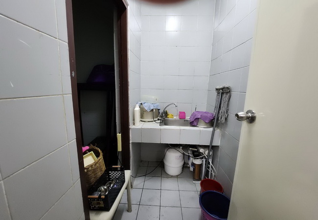 ขายพื้นที่สำนักงานวิวิด ทาวเวอร์ ซอยพัฒนาการ 54 เนื้อที่ 85.04 ตารางเมตร ใกล้รถไฟฟ้า สถานีพัฒนาการ