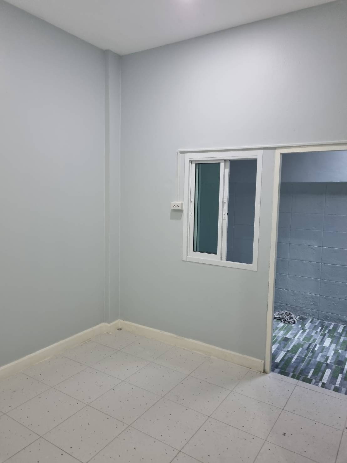 ขายทาวน์โฮม 3 ชั้น 21 ตรว หมู่บ้านรัชดาสวนธน ทำเลดี ประชาอุทิศ71