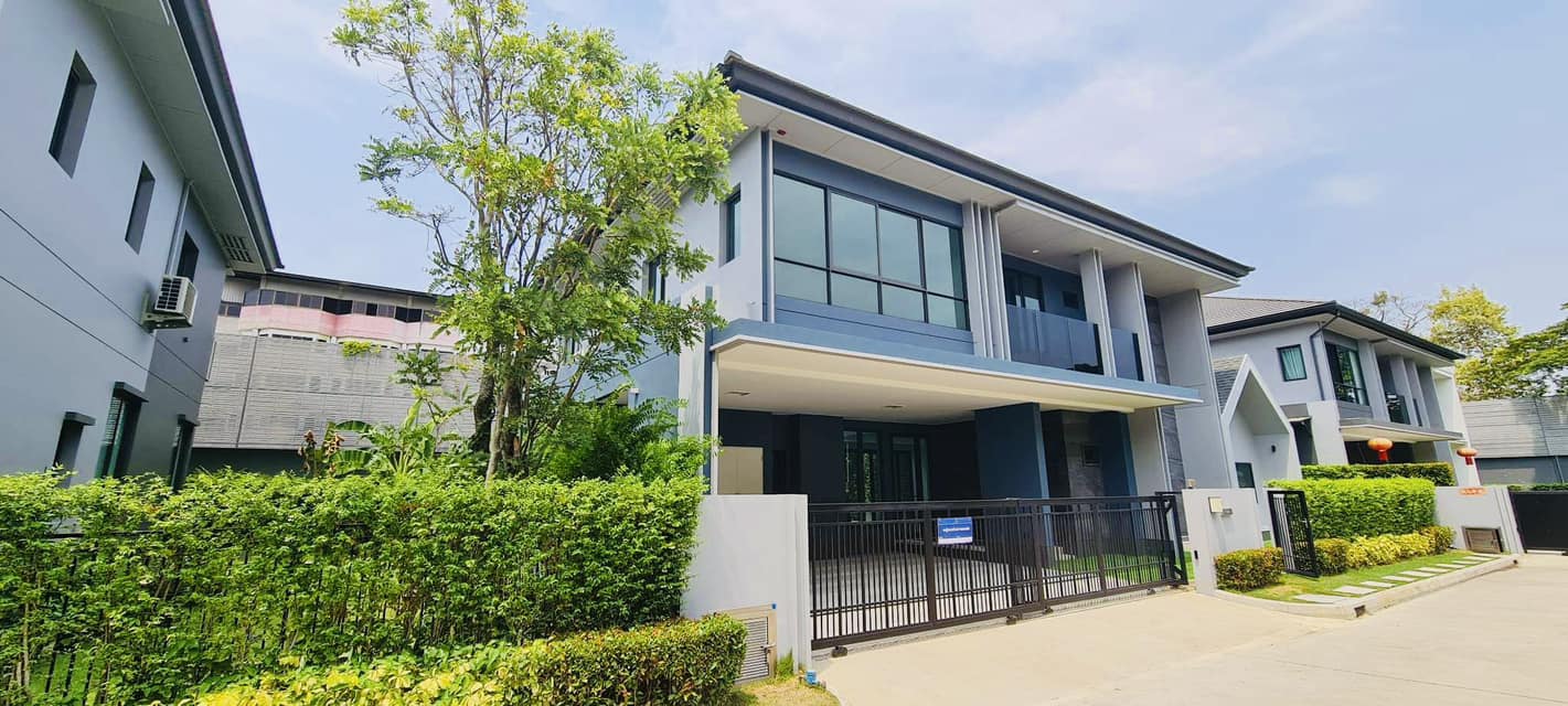 บ้านเศรษฐสิริ กรุงเทพกรีฑา 2 บ้านใหม่ยังไม่เคยเข้าอยู่ (รวมต่อเติม) ใกล้โรงเรียนนานาชาติ