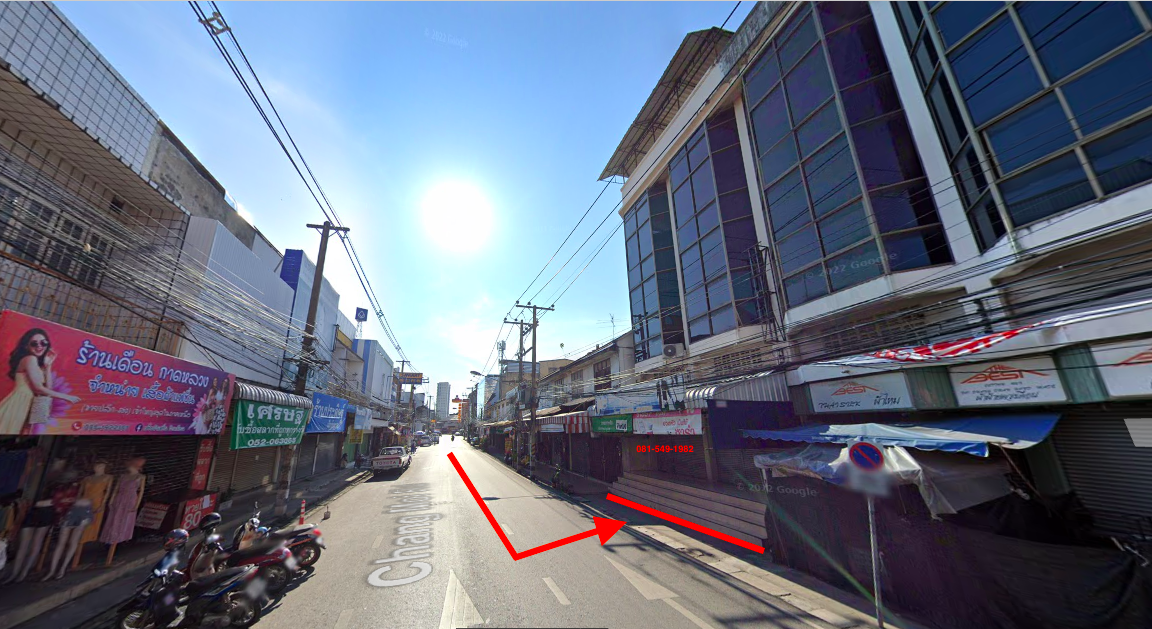 ขายอาคารพาณิชย์ 4 ชั้น 2 คูหา อยู่ติดถนนทางเข้าตลาดวโรรส จังหวัดเชียงใหม่ ทำเลดี เหมาะกับการลงทุนค้าขาย