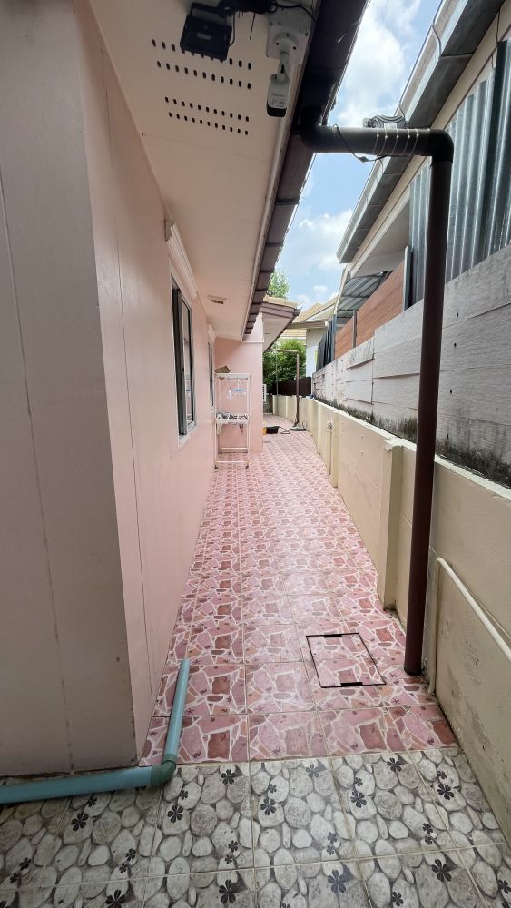 ขายบ้านเดี่ยวสองชั้น บ้านขนาดใหญ่ หมู่บ้านพิมานชล2 ( มีน้ำตกบ่อปลาคราฟ)