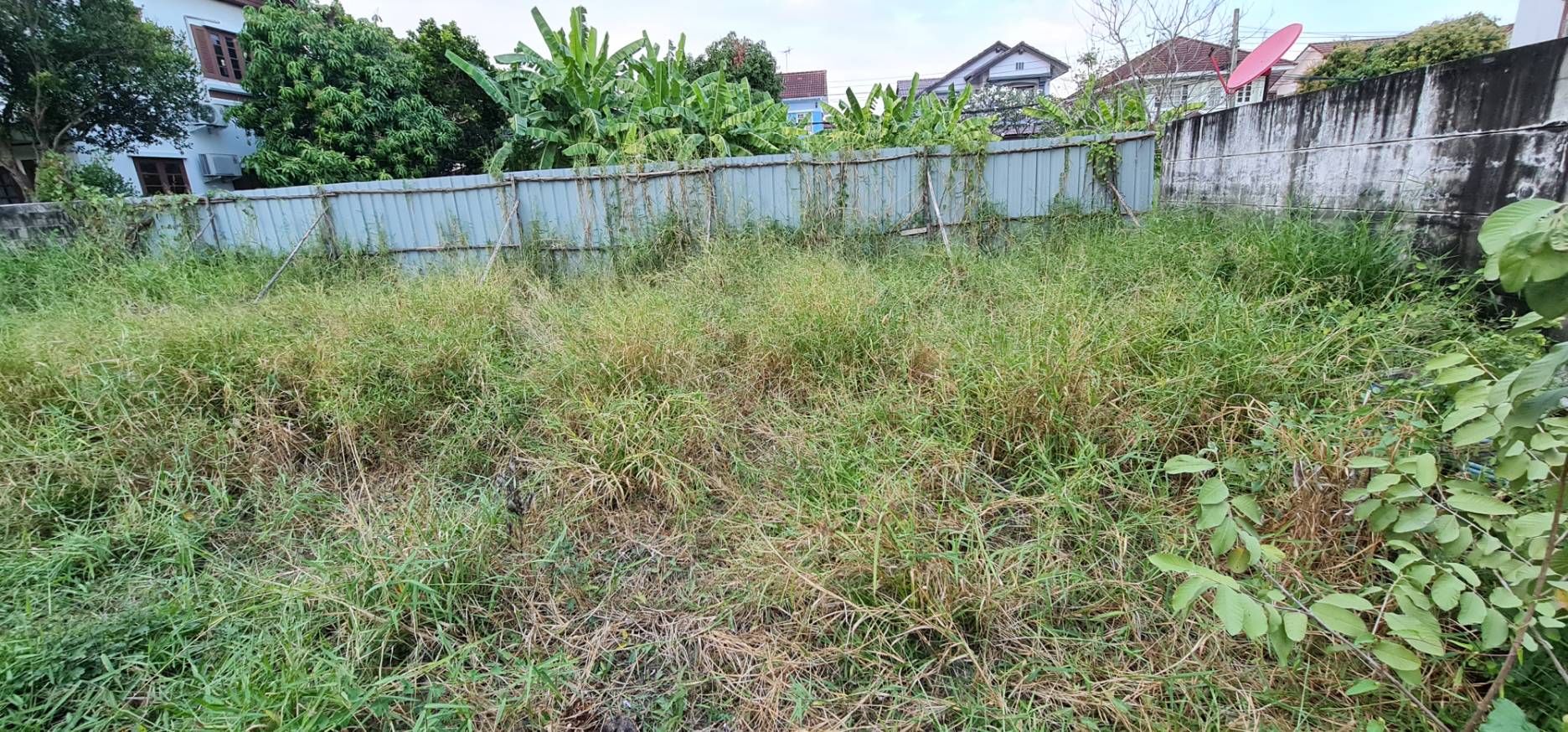 ที่ดิน หมู่บ้านชลลดา 72 ตร.วา ใกล้เซ็นทรัลเวสต์เกตเพียง 6 กม.