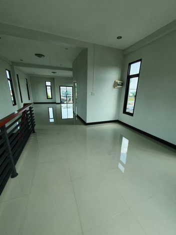 ขายอาคารพาณิชย์ 3 ชั้น พร้อมโฉนด ตึกใหม่ ทำเลทอง ติดถนนพหลโยธินเส้นหลัก ลพบุรี