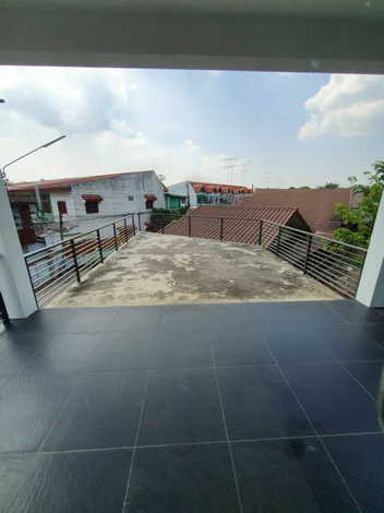 ขายอาคารพาณิชย์ 3 ชั้น พร้อมโฉนด ตึกใหม่ ทำเลทอง ติดถนนพหลโยธินเส้นหลัก ลพบุรี