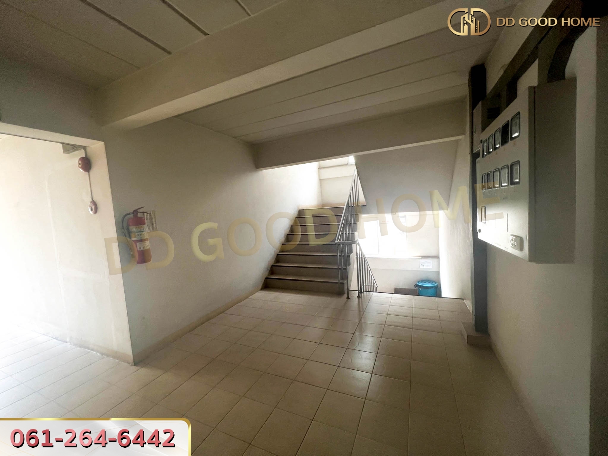 ขายคอนโด ลอททเวนตี้ไนท์ (Lot 29 Condominium) สุทธิสารวินิจฉัย พญาไทย ใกล้รถไฟฟ้า ราคาต่ำกว่าล้าน