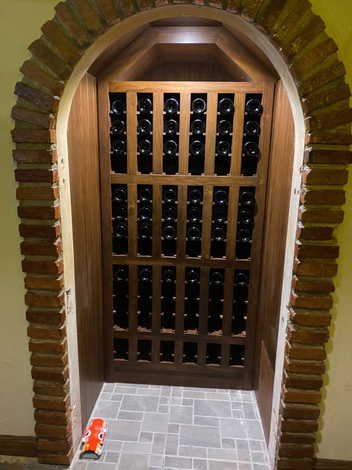 ขายบ้านเขาใหญ่ ถนนธนะรัตน์  ตำบลหมูสี เขาใหญ่ อำเภอปากช่อง  ใกล้ปาลิโอเขาใหญ่ (เจ้าของขายเอง)