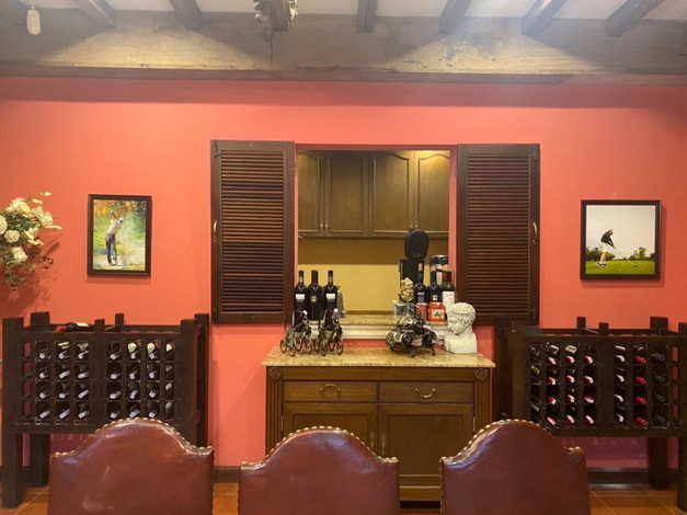 ขายบ้านเขาใหญ่ ถนนธนะรัตน์  ตำบลหมูสี เขาใหญ่ อำเภอปากช่อง  ใกล้ปาลิโอเขาใหญ่ (เจ้าของขายเอง)