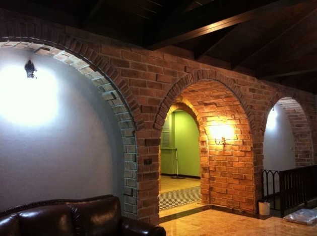 ขายบ้านเขาใหญ่ ถนนธนะรัตน์  ตำบลหมูสี เขาใหญ่ อำเภอปากช่อง  ใกล้ปาลิโอเขาใหญ่ (เจ้าของขายเอง)