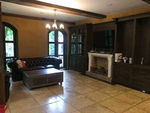 ขายบ้านเขาใหญ่ ถนนธนะรัตน์  ตำบลหมูสี เขาใหญ่ อำเภอปากช่อง  ใกล้ปาลิโอเขาใหญ่ (เจ้าของขายเอง)