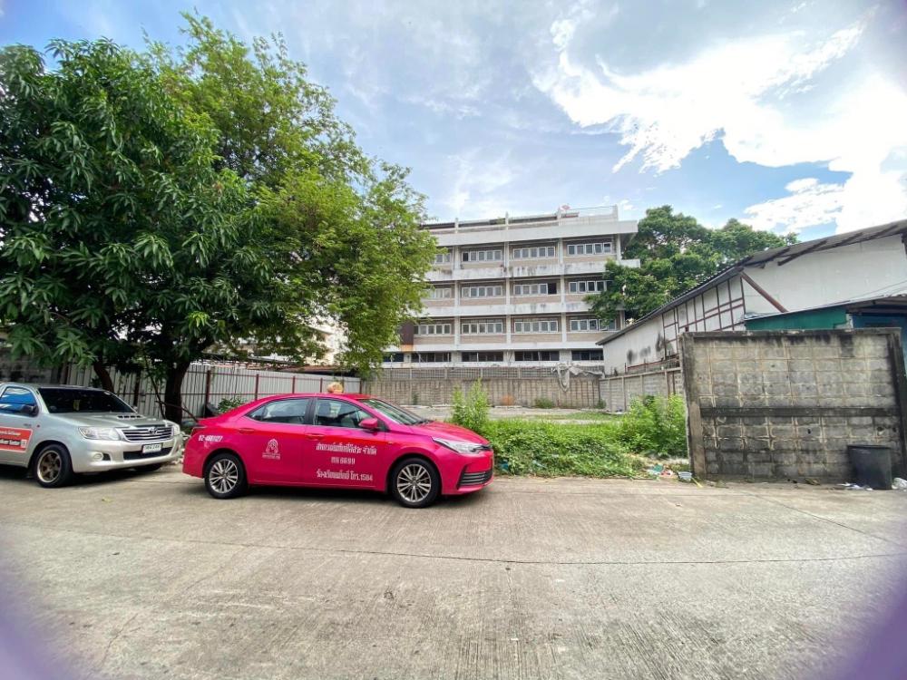 ขายที่ดินสุขสวัสดิ์ ซอย 14/17 ทำเลดี เนื้อที่ 147 ตรวา เหมาะกับปลูกบ้านพักอาศัย