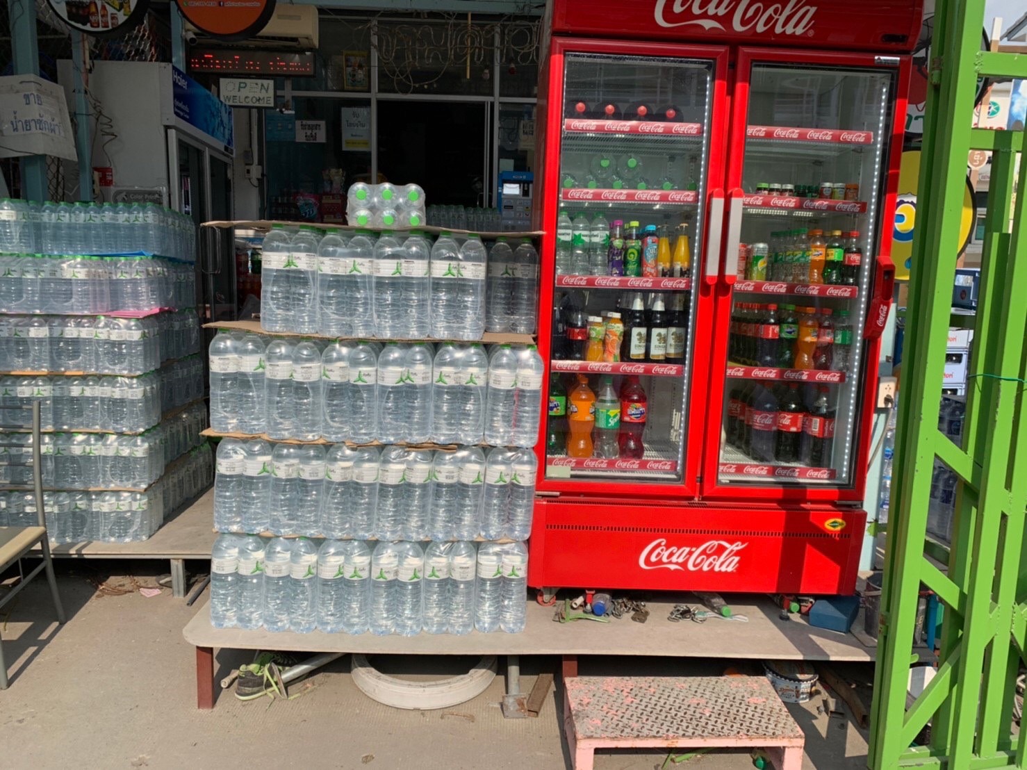 ขายตึกพาณิชย์ 2 ชั้น ต่อเติมแล้วหน้าหลัง