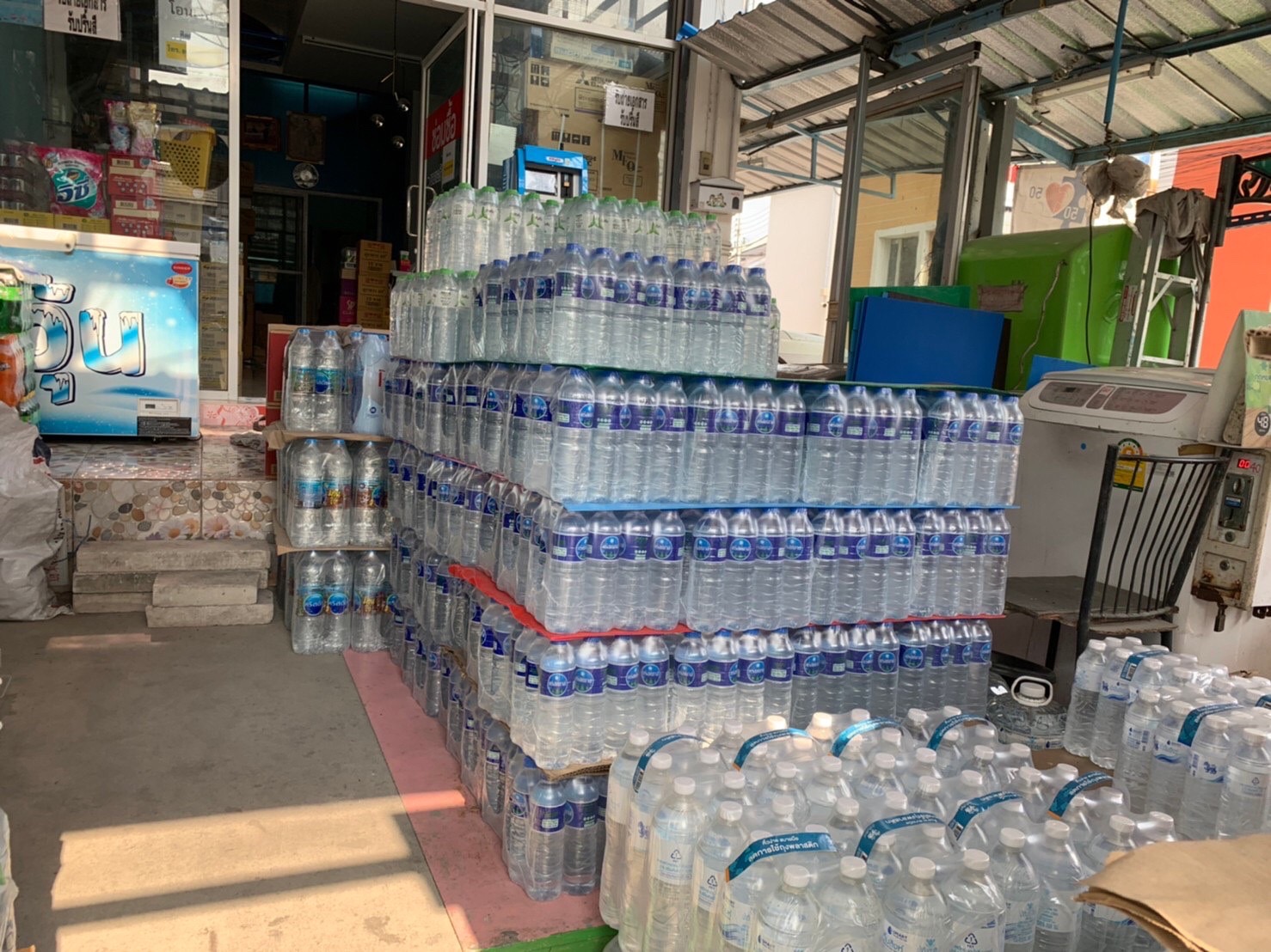 ขายตึกพาณิชย์ 2 ชั้น ต่อเติมแล้วหน้าหลัง