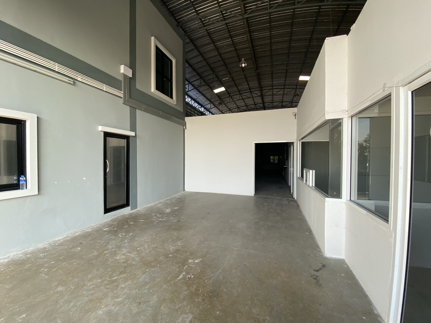 ขาย หรือ ให้เช่า โกดัง โรงงาน โครงการทรัพย์รุ่งเรือง (คอกกระบือ) สมุทรสาคร