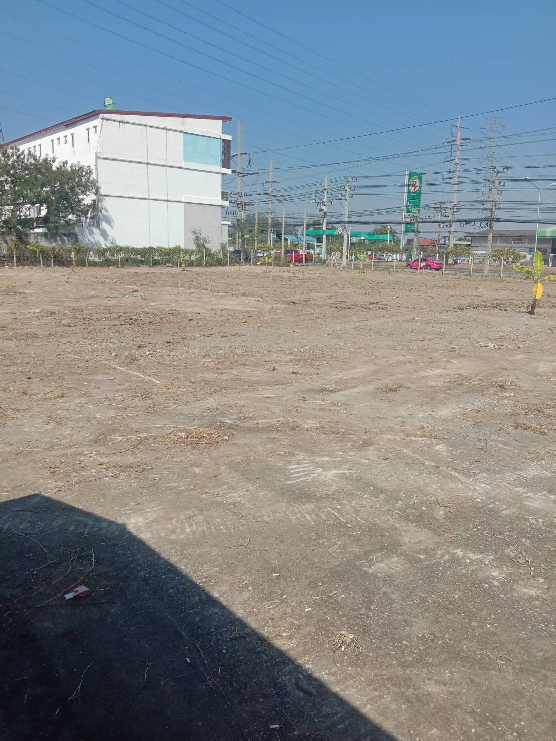 ที่ดินติดถนนเศรษฐกิจ1กระทุ่มแบน ติดบ้านเอื้ออาทรเศรษฐกิจ1