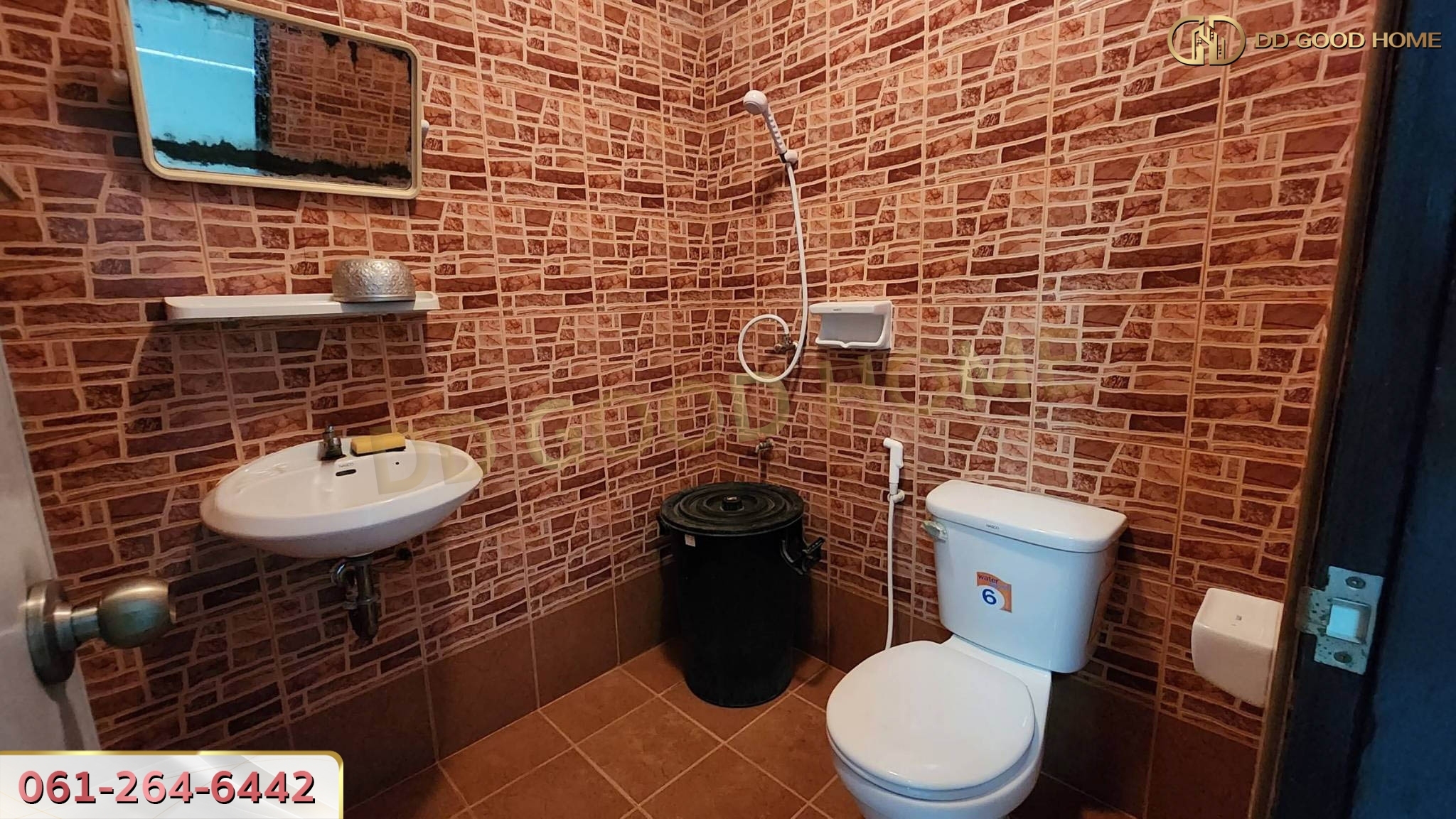 อาคารพาณิชย์ 3.5 ชั้น หมู่บ้านสวนปาล์ม สมุทรสาคร