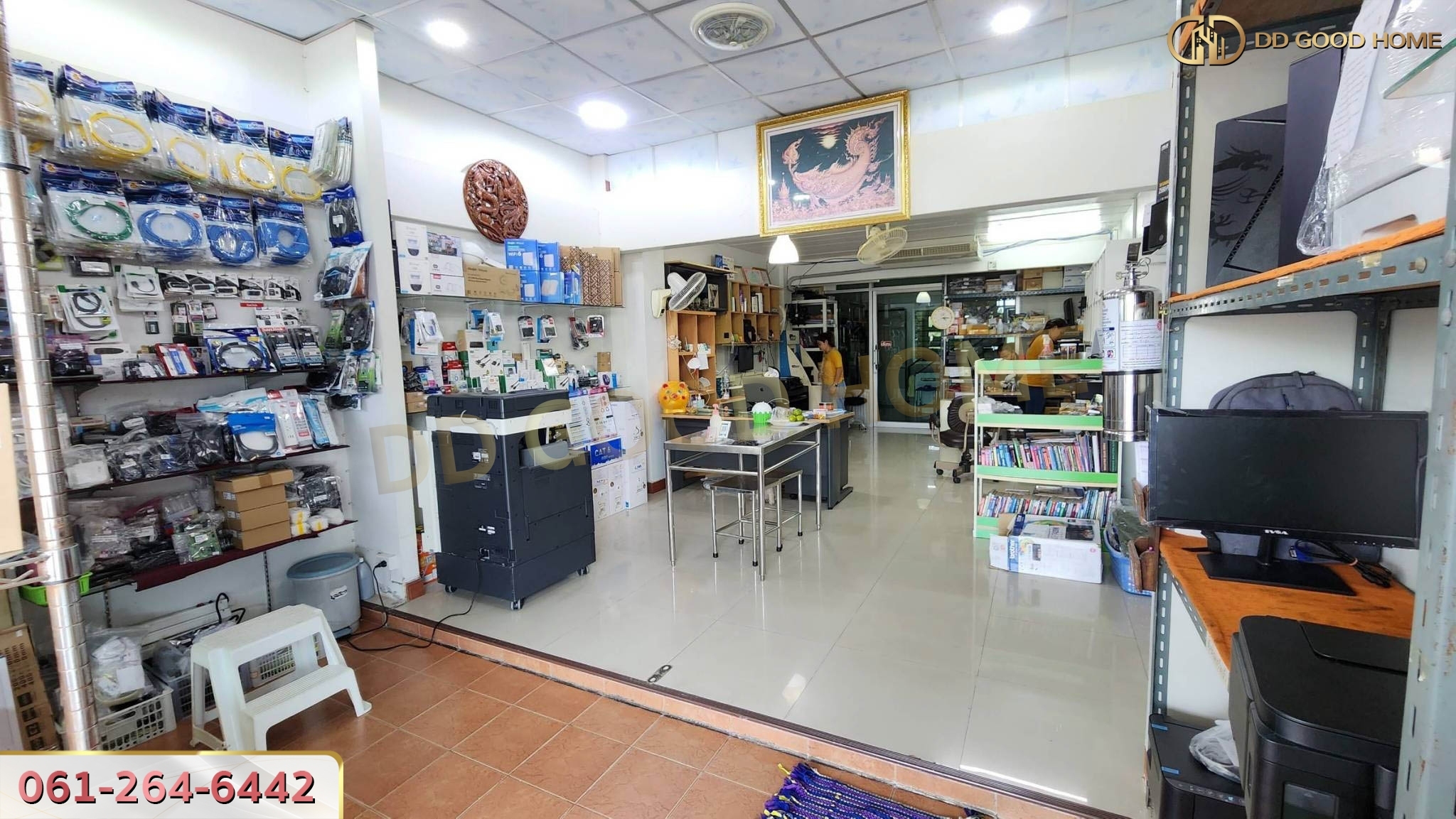 อาคารพาณิชย์ 3.5 ชั้น หมู่บ้านสวนปาล์ม สมุทรสาคร