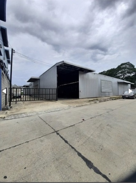  ให้เช่าโกดังสร้างใหม่ ซอยลาดพร้าว91 ขนาด 200 และ 400 ตรม ใกล้ โรงพยาบาลลาดพร้าว และ เดอะมอลล์บางกะปิ รถไฟฟ้าสายสีเหลือง