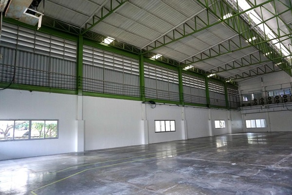 ให้เช่าโกดังพร้อม Office ขนาด 750 ตร.ม ลาดกระบัง สำนักงาน 2 ชั้น ชั้นละ 264 ตร.ม โกดังรับน้ำหนักได้ 5 ตัน/ตร.ม. ไฟฟ้า 3 เฟส