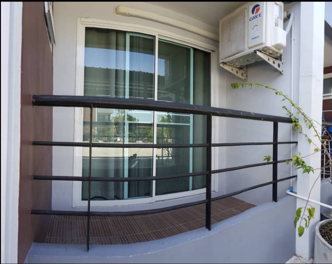 ขายอพาร์ตเมนต์ใกล้นิคม อมตะนคร ชลบุรี  Apartment for sale near Amata Nakorn Industrial, Chonburi
