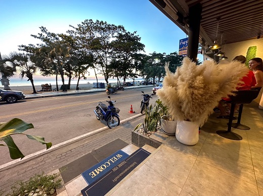 ให้เซ้งกิจการห้องพักติดหาดจอมเทียน พัทยา