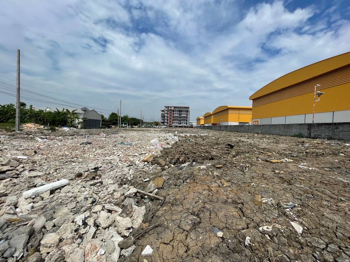 ขายที่ดินถมแล้ว ทำเลดีพร้อมก่อสร้าง ถนนพัฒนาชนบท 3 ลาดกระบัง 