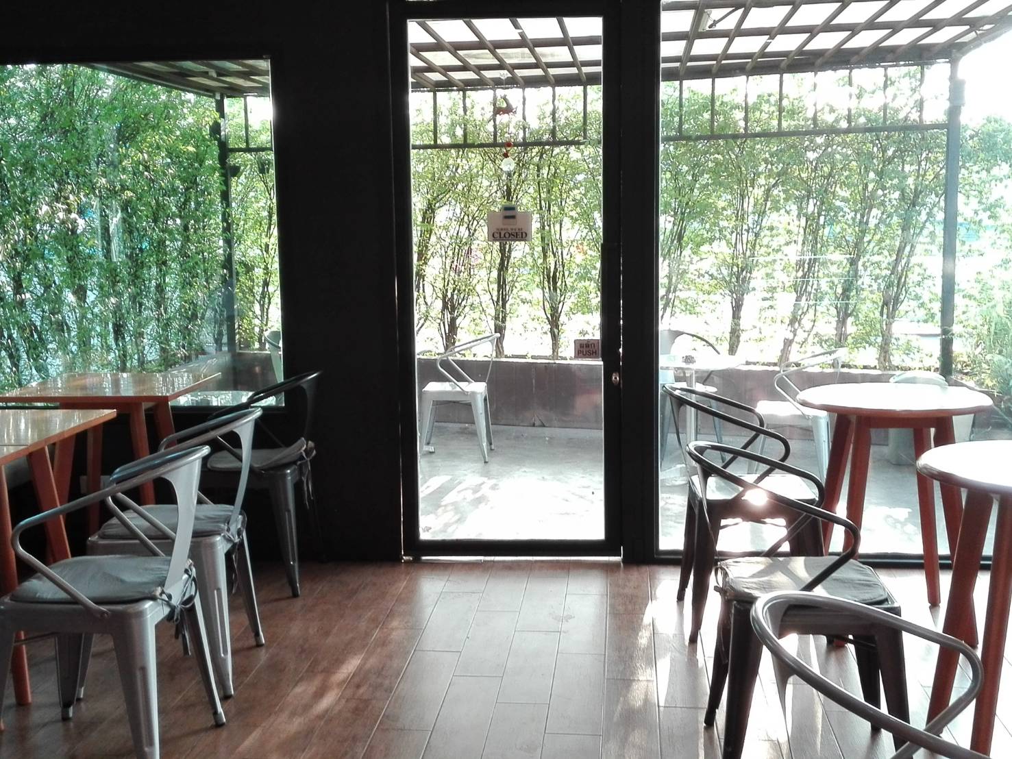 เซ้งด่วน! ร้านกาแฟพร้อมขายได้ทันที วังหิน 450,000 บาท โทร.0988824528