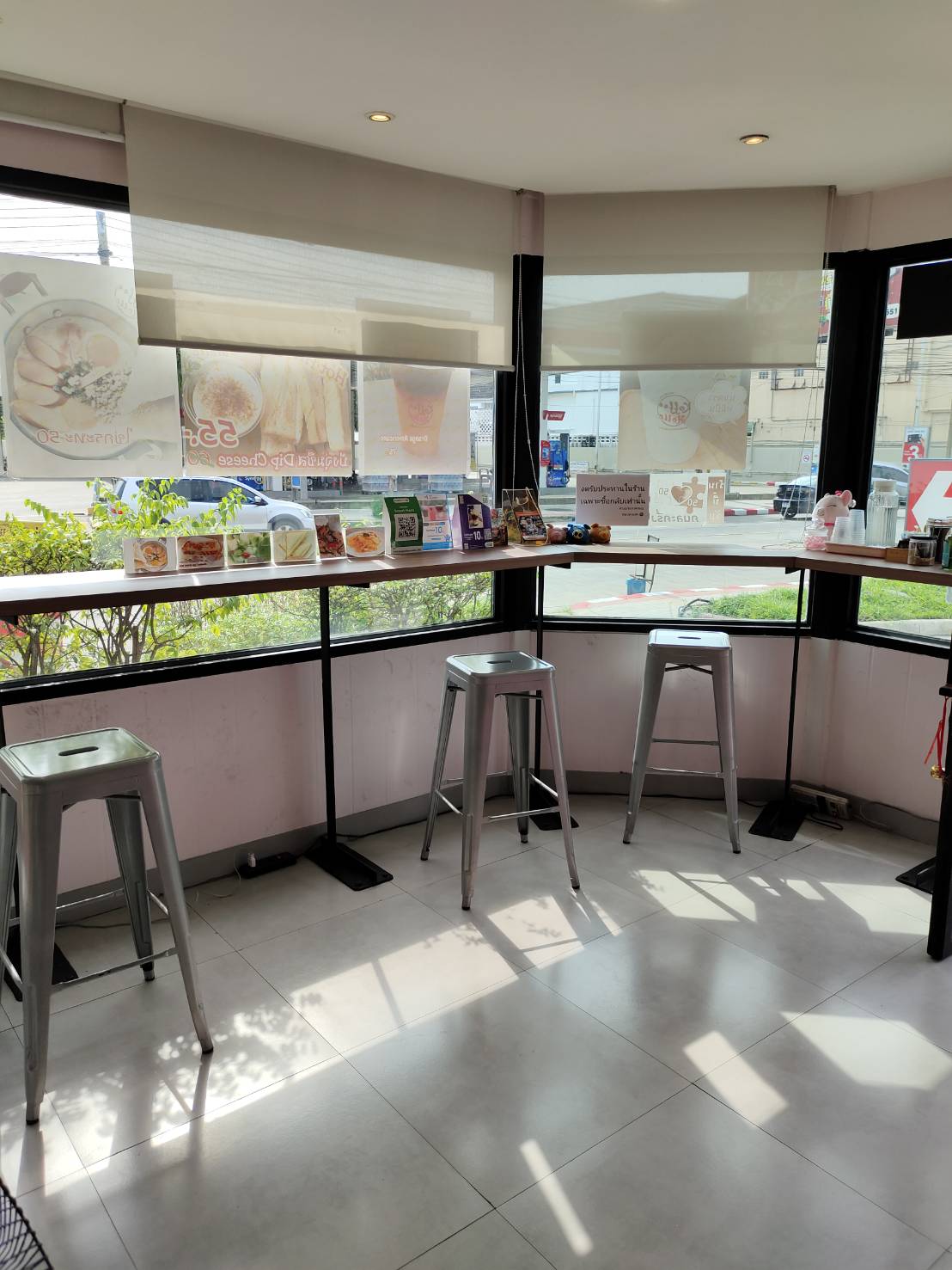 เซ้งด่วน! ร้านกาแฟพร้อมขายได้ทันที วังหิน 450,000 บาท โทร.0988824528