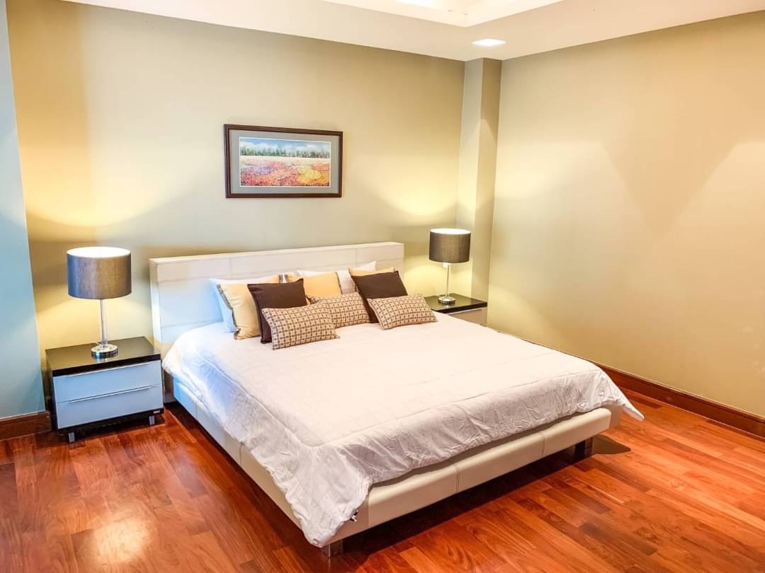 ขายคอนโดอนัญญา Ananya Beachfront Condominium Nakluea วิวทะเล ติดหาด ราคาดีมาก 