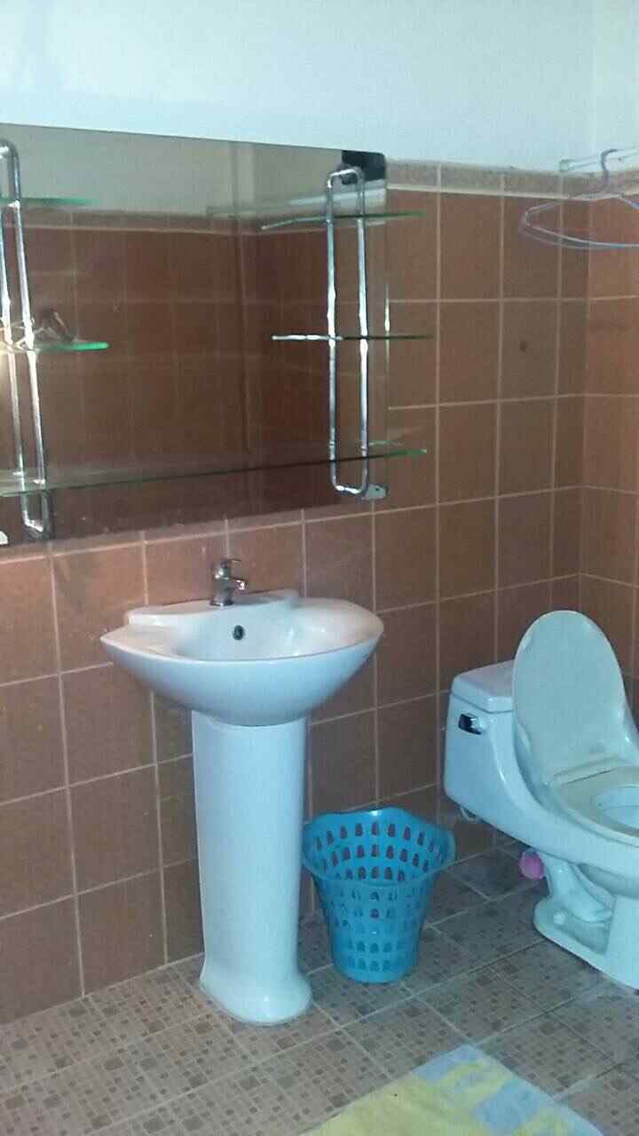 ขายด่วน บ้านพร้อมที่ดิน พร้อมอยู่  จังหวัดลำพูน