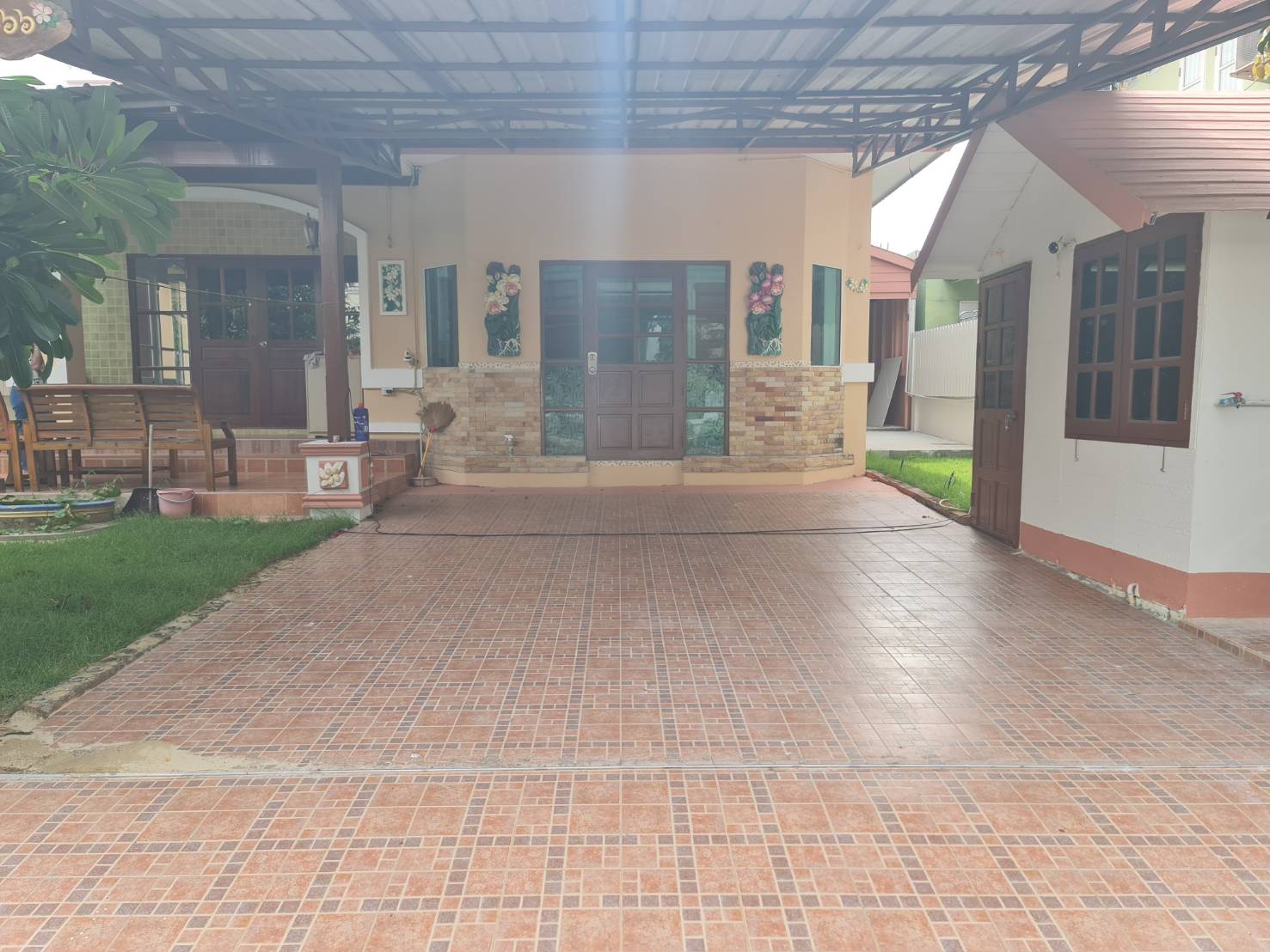 ขายด่วนบ้านเดี่ยว 2 ชั้น หมู่บ้านกฤษณาเฮ้าส์ ต.บางเสาธง อ.บางบางเสาธง