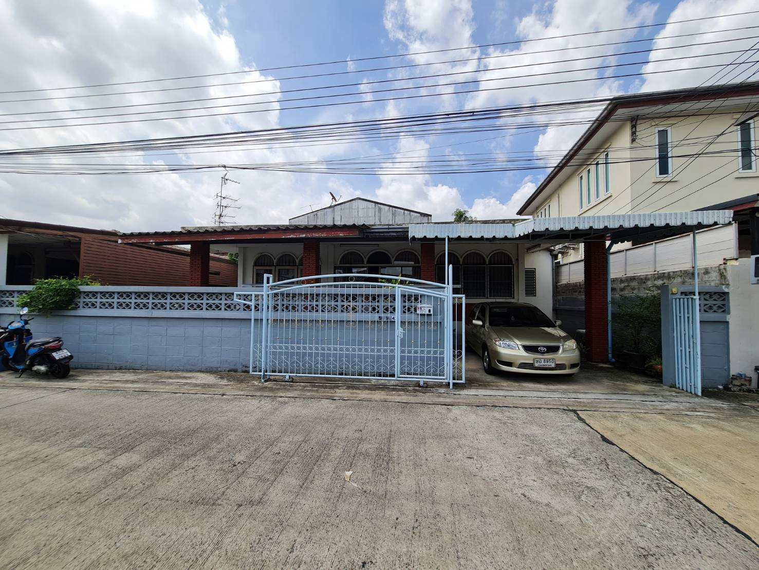 ขายบ้านเดี่ยวโชคชัย4ซอย76พร้อมเฟอร์นิเจอร์ เขตลาดพร้าว กรุงเทพมหานคร