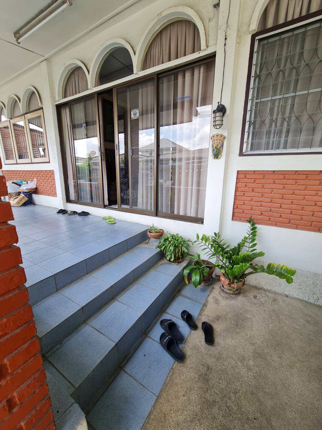 ขายบ้านเดี่ยวโชคชัย4ซอย76พร้อมเฟอร์นิเจอร์ เขตลาดพร้าว กรุงเทพมหานคร