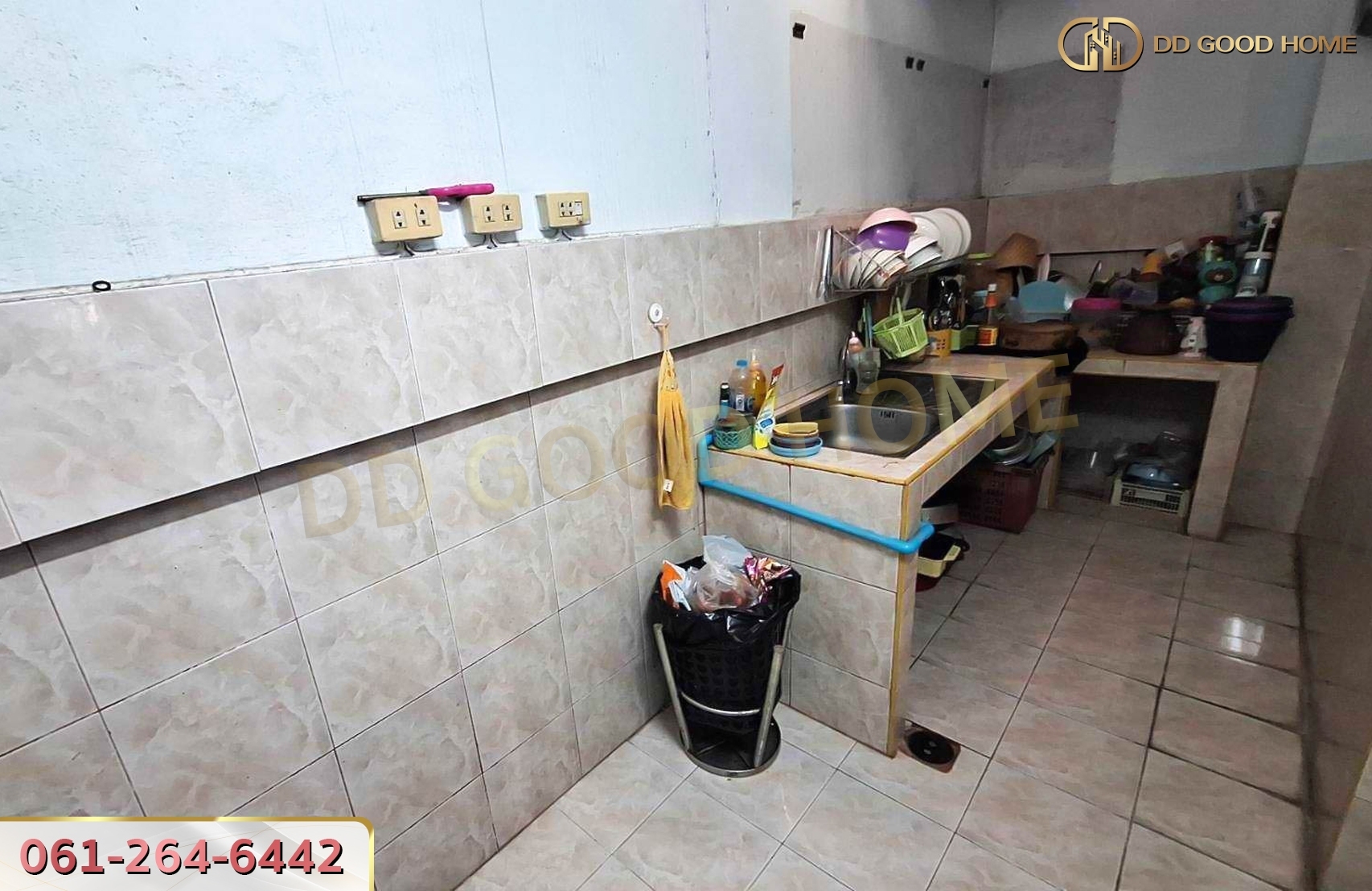 หมู่บ้านวิเศษสุขนคร 19 เฟส 1 (Baan Wisatesuknakorn 19 Phase 1) สมุทรสาคร ทาวน์เฮ้าส์ 2 ชั้น หน้าบ้านหันหน้าไม่ชนใคร  รหัสทรัพย์ LU-07337