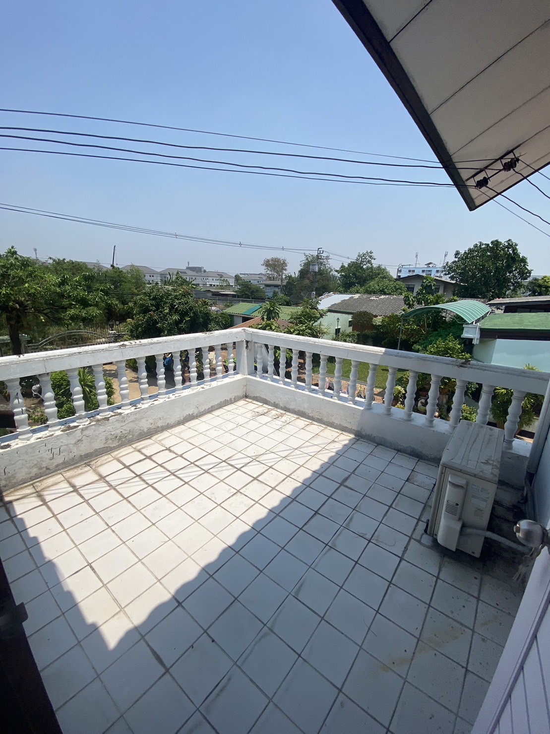 ขายบ้านเดี่ยวหลังใหญ่ 333 ตร.ว ตรงข้ามสนามบินดอนเมือง .ใกล้ร.ร.นานาชาติฮาโร่