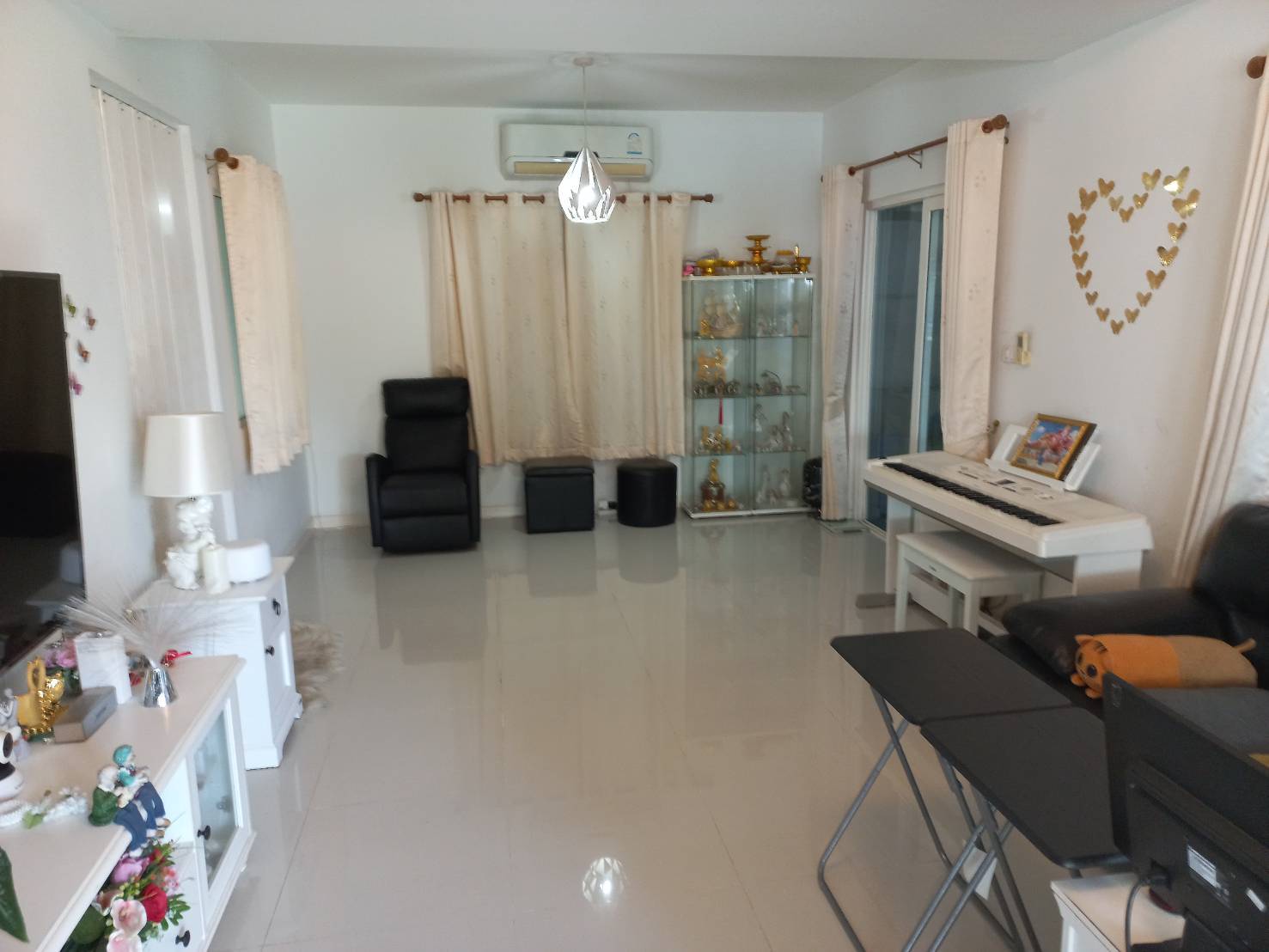 ขายบ้านเดี่ยว 2 ชั้น หมู่บ้านอินนิซิโอ  ปิ่นเหล้า - ศาลายา (เจ้าของขายเอง) 56  ตรว    ราคาพิเศษ   ลดจาก   3,800,000   บาท ลงมาเหลือเพียง  3,650,000  บาท   รวมโอน  และ ภาษี  ให้หมด  
