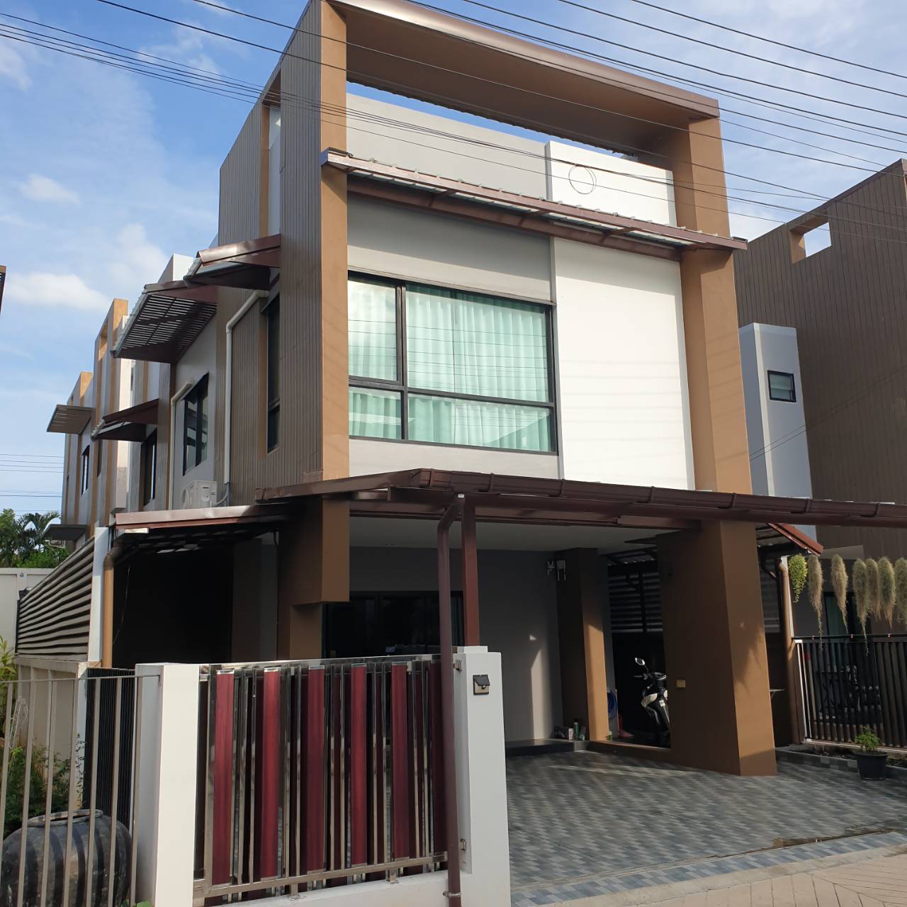 ขายบ้านแฝดสไตล์บ้านเดี่ยว 2 ชั้น