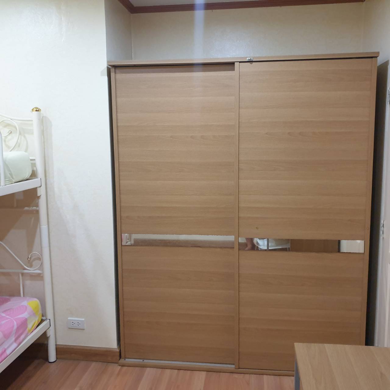 ขายห้องชุด GARDEN COURT CONDO ( คอนโดบ้านรวงข้าว )