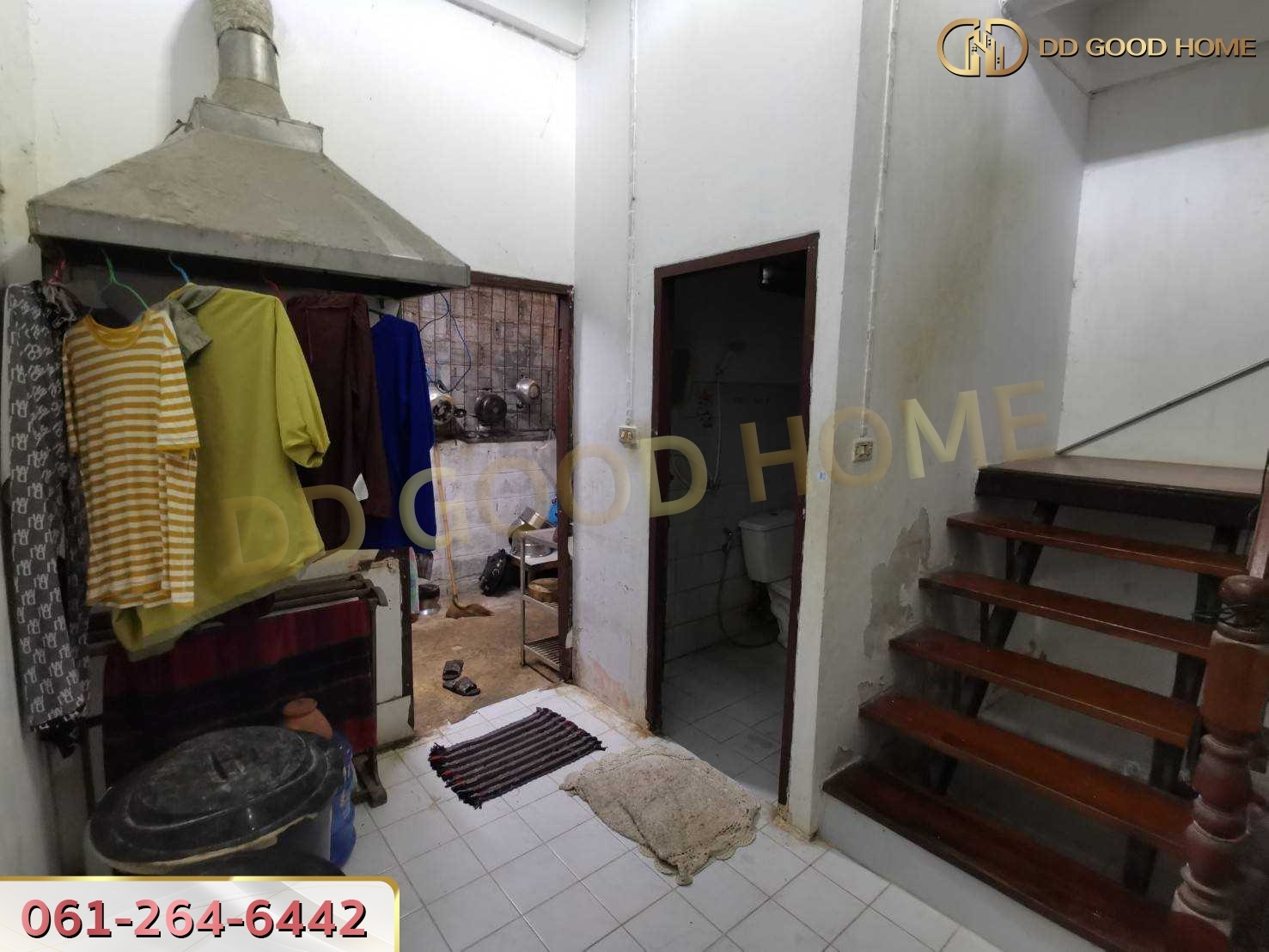 บ้านวังมณี (Baan Wungmanee) ทาวน์เฮ้าส์ 2 ชั้น หลังริม พุทธมณฑลสาย 5 ต.ไร่ขิง