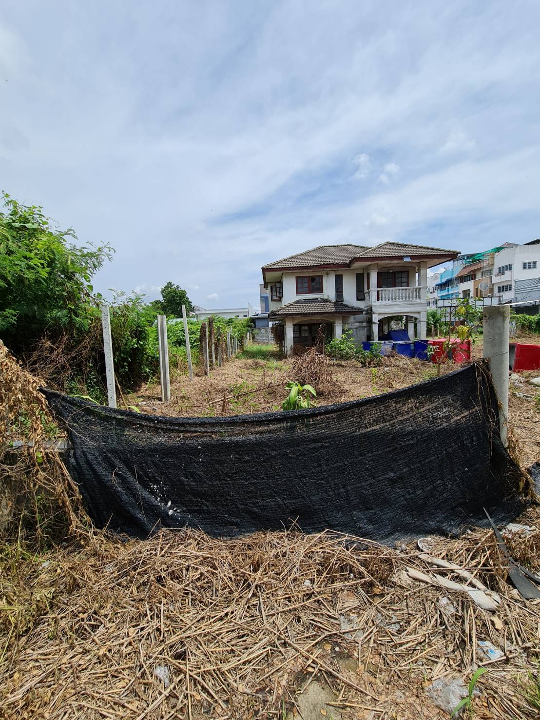 ขายด่วน ที่ดินบางใหญ่ขายที่ดินเปล่าเนื้อที่  267  ตรว แถวตลาดบางใหญ่