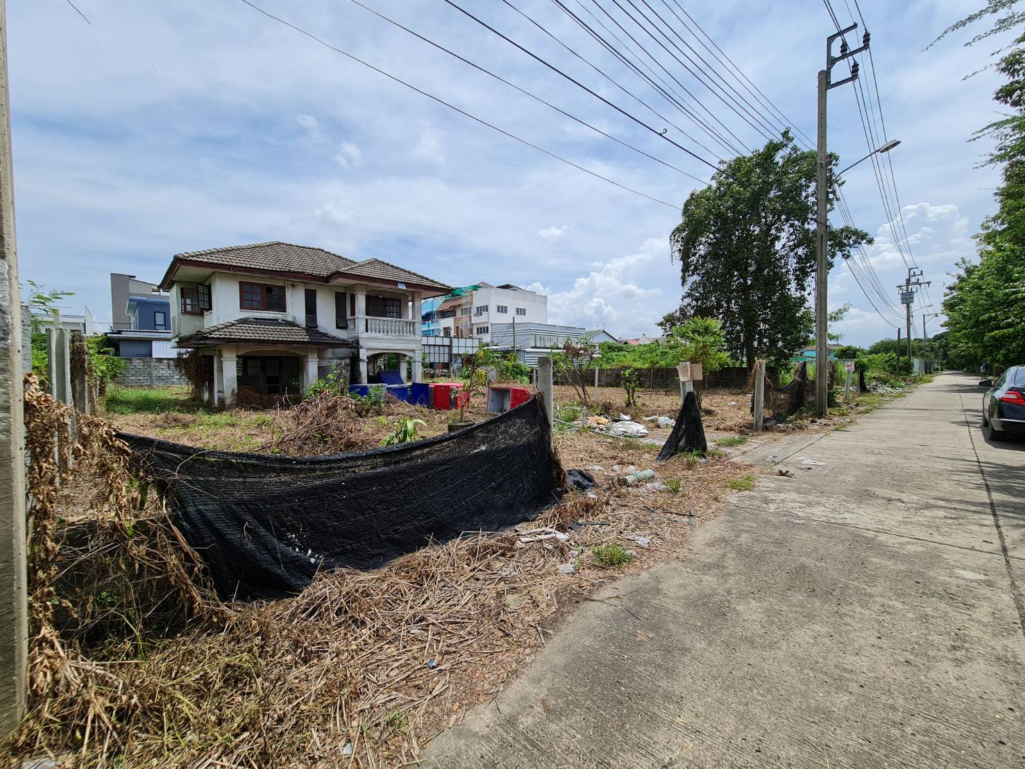 ขายด่วน ที่ดินบางใหญ่ขายที่ดินเปล่าเนื้อที่  267  ตรว แถวตลาดบางใหญ่