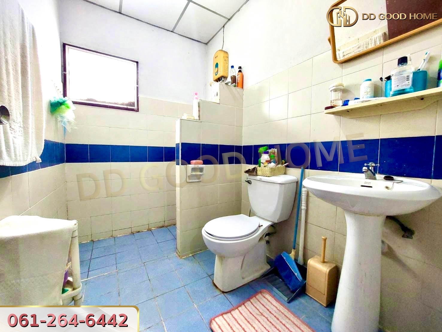 หมู่บ้านลลิษา แพรกษา (Baan Larisa Phraeksa) ทาวน์เฮ้าส์ 2 ชั้น หลังมุม ต.แพรกษา อ.เมืองสมุทรปราการ