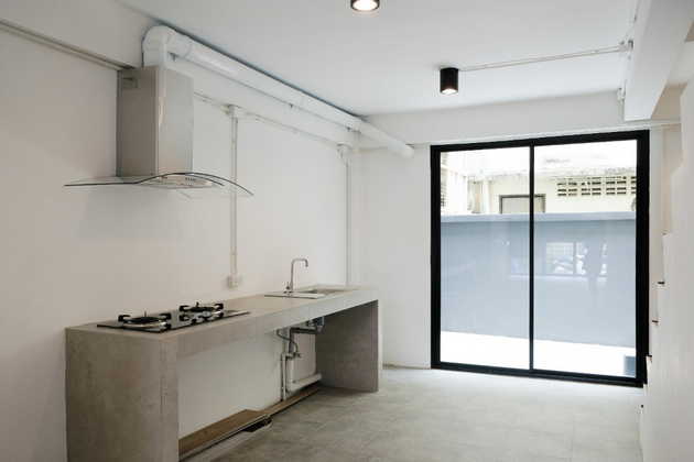 ขายอาคารพาณิชย์ รีโนเวทใหม่ พร้อมย้ายเข้าอยู่ 1 คูหา 3 . 5   ชั้น มีดาดฟ้า ใกล้เดอะมอลล์บางกะปิ สถานีรถไฟฟ้าลาดพร้าว   101 บางกะปิ