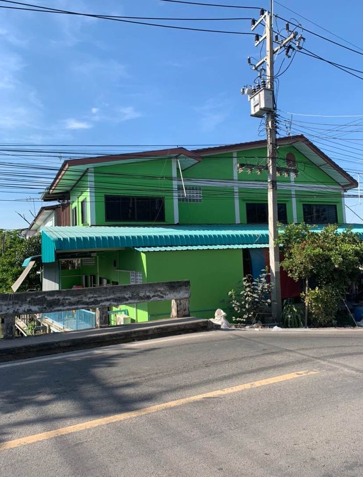 ขายอาคารพาณิชย์2ชั้น มีต่อเติมทำร้านขายของ ทำเลชุมชน