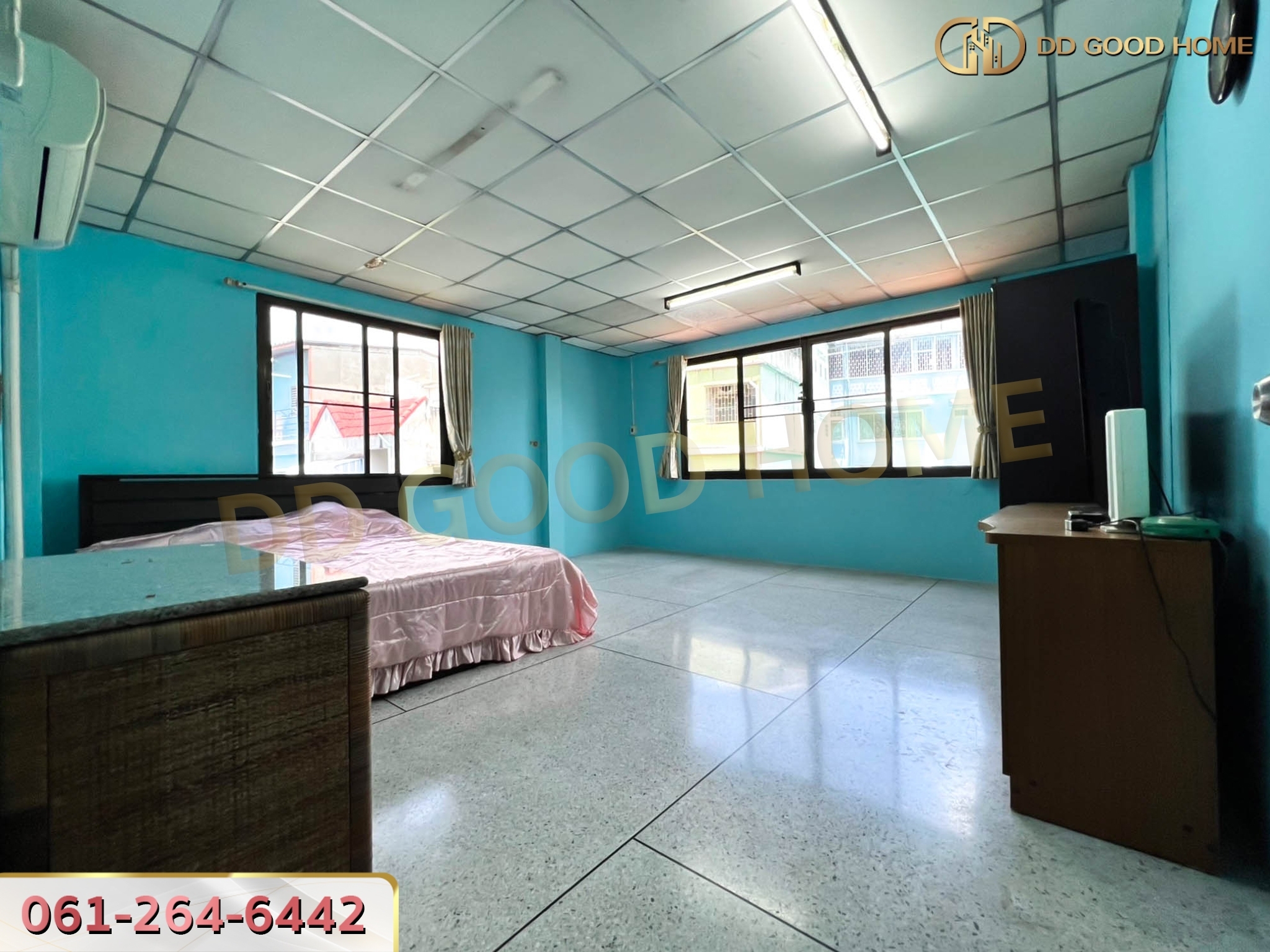 ทาวน์เฮาส์ 3 ชั้น ซอย เทอดไท 53 ใกล้รถไฟฟ้า แขวง ปากคลอง เขต ภาษีเจริญ    
