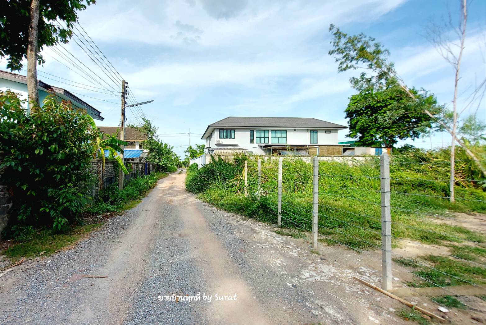 ขาย ที่ดิน ถมแล้ว 200 ตร.ว. ใกล้พุทธมณฑล และวัดญาณฯ  ซอยกระทุ้มล้ม 9 เข้าออกได้จากสาย 4 และ 5