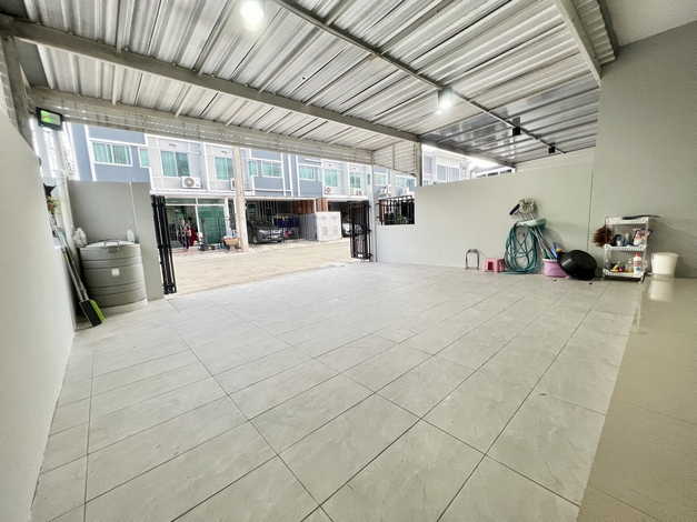 ขายทาวน์โฮม หมู่บ้านอาร์เค พาร์ค2 (รามอินทรา-ซาฟารี) แขวงบางชัน  เขตคลองสามวา กทม. (เจ้าของขายเอง) Townhome RK PARK Village 2 (Ramintra-Safari) for sale