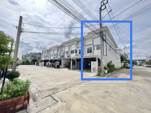 ขายทาวน์โฮม หมู่บ้านอาร์เค พาร์ค2 (รามอินทรา-ซาฟารี) แขวงบางชัน  เขตคลองสามวา กทม. (เจ้าของขายเอง) Townhome RK PARK Village 2 (Ramintra-Safari) for sale
