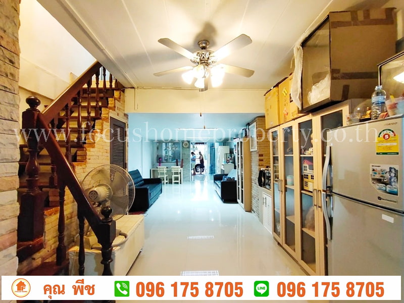 ขาย ทาวน์เฮ้าส์ หมู่บ้าน เอกลดา รัตนาธิเบศร์ (ซอยวัดไผ่เหลือง)