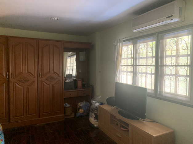 ขายบ้านเดี่ยว  2 ชั้น  หมู่บ้านสุดจิตนิเวศน์ พระรามสอง  ทำเลดี เดินทางสะดวก ร่มรื่นติดบิ๊กซี และใกล้เซนทรัลพระราม 2