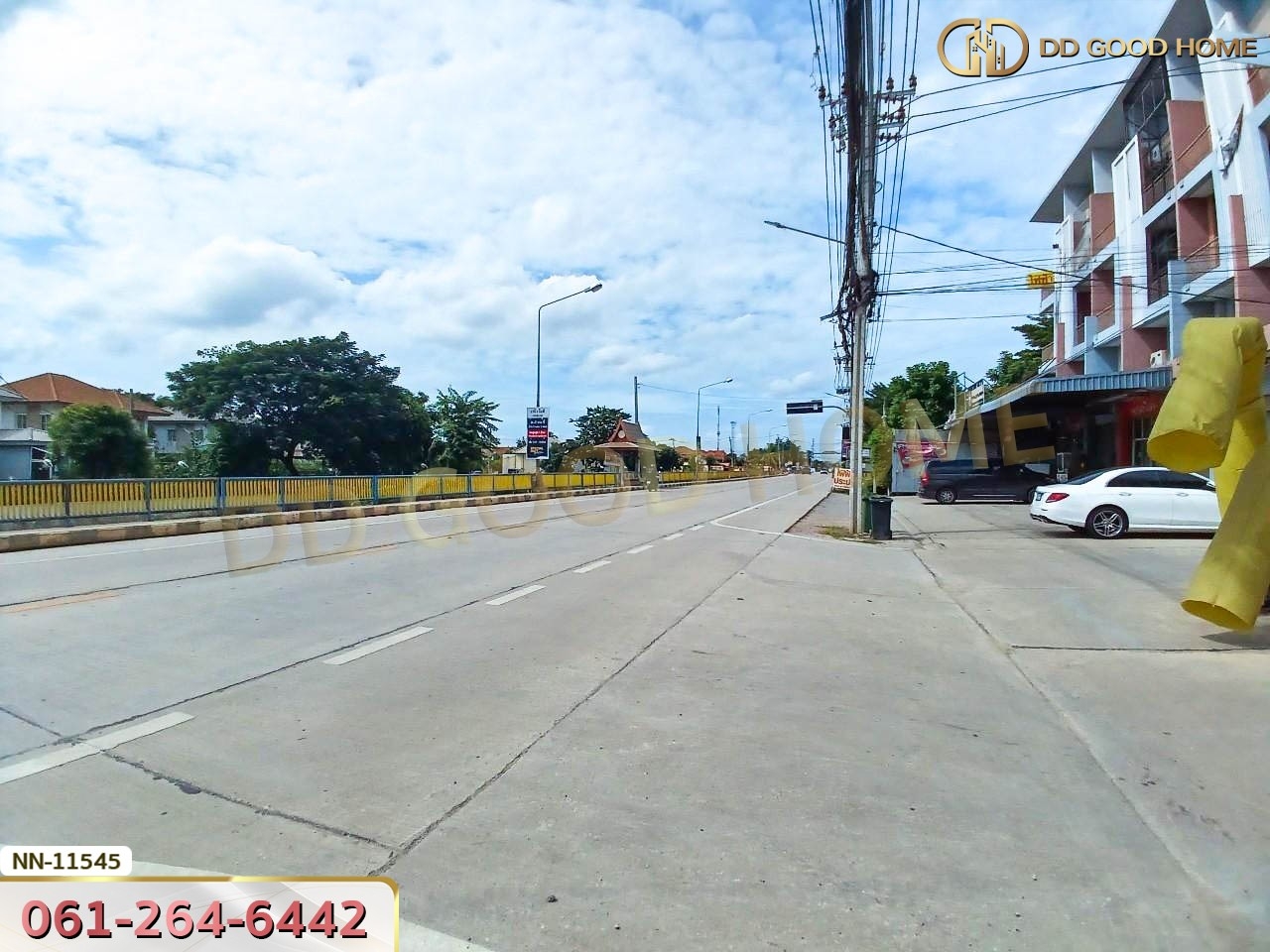  อาคารพาณิชย์ 3.5 ชั้น โครงการบ้านสุขนิเวศน์ 9 บางใหญ่ ต.บางแม่นาง อ.บางใหญ่